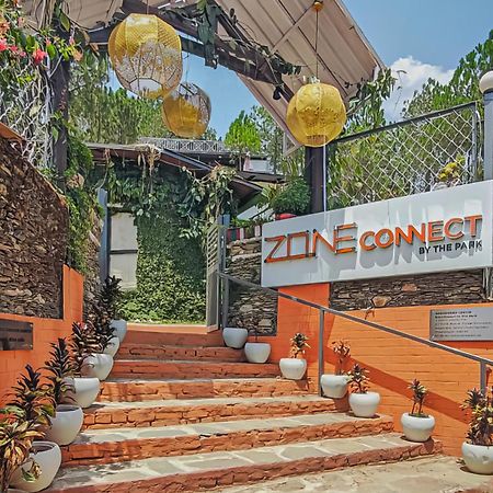 Hotel Zone Connect By The Park, Lansdowne Zewnętrze zdjęcie