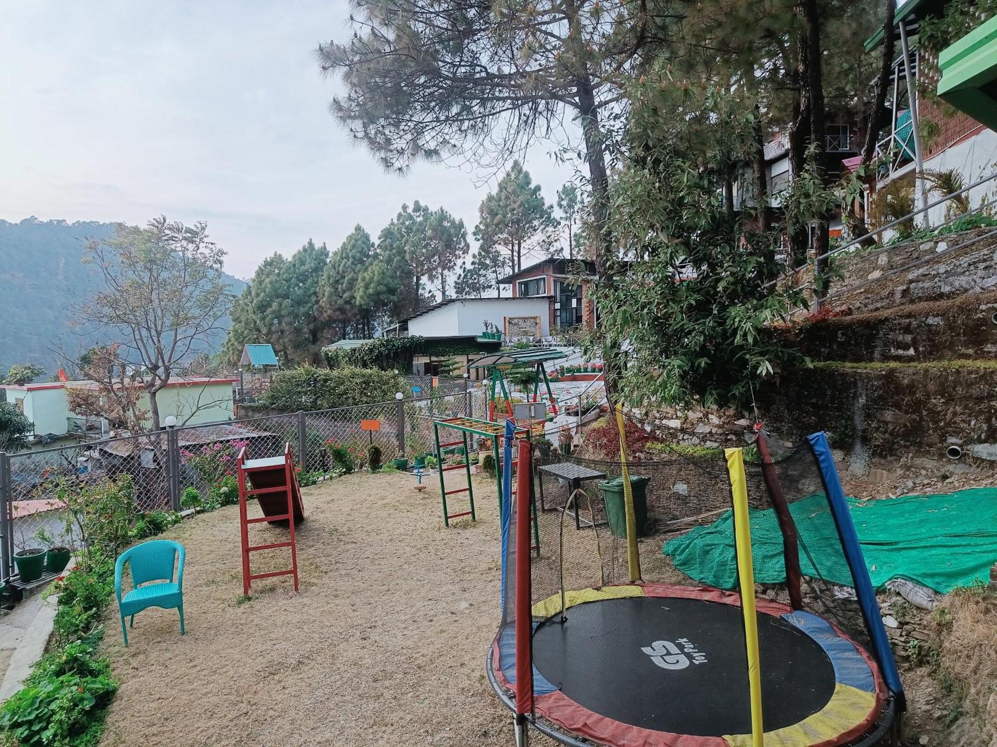 Hotel Zone Connect By The Park, Lansdowne Zewnętrze zdjęcie